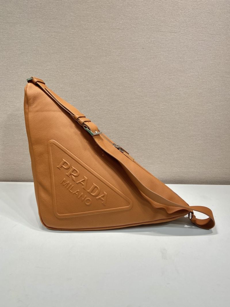 Pra*a triangle pouch